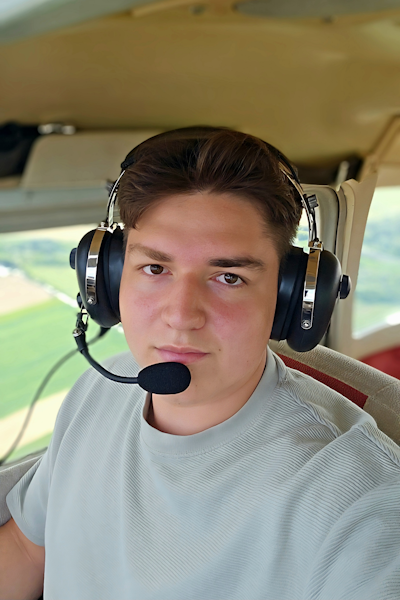 Juraj, zakladateľ Objektiik